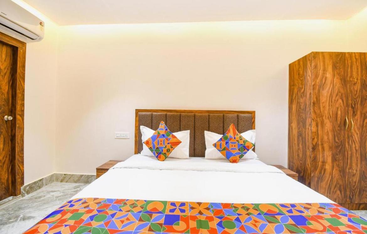 Hotel Whitehouse Ac Family Room Agra  Exterior foto